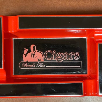 Bond's House Ceramic Ashtray Rectangle Black and Red