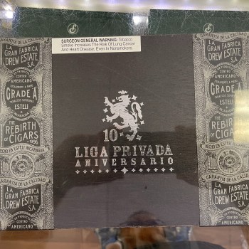 Drew Estate Liga Privada 10 Aniversario Robusto